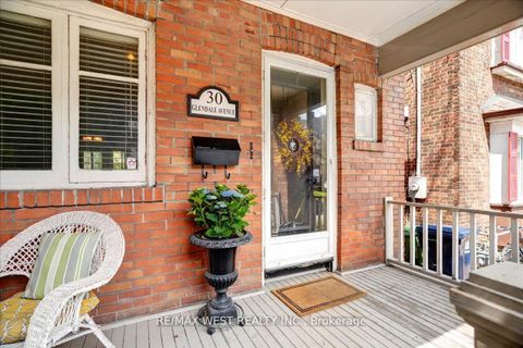 Photo 1 at 30 Glendale Avenue, Swansea, Toronto