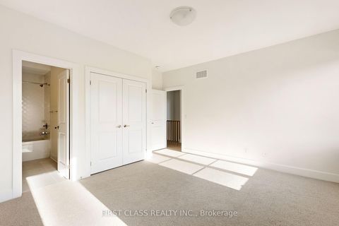 Photo 11 at 78 Meizhou Avenue, Angus Glen, Markham
