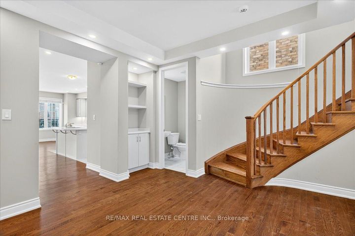 Photo 4 at 249 Hinton Terrace, FO Ford, Milton