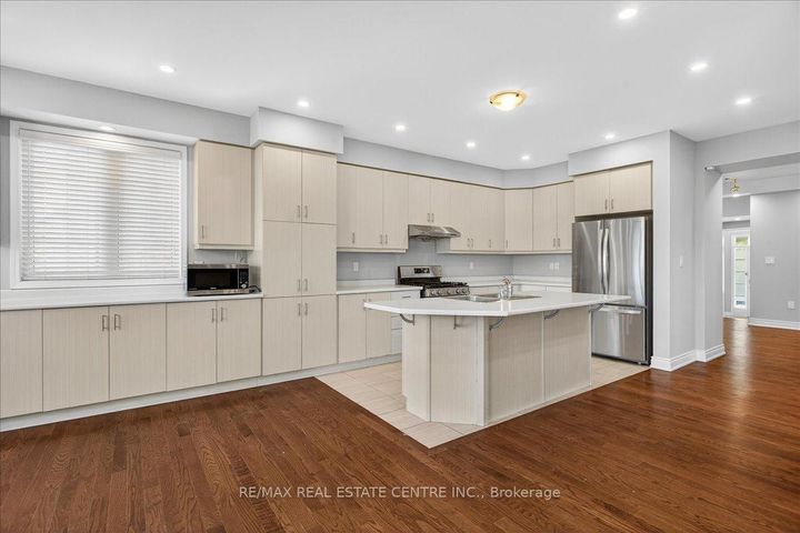 Photo 16 at 249 Hinton Terrace, FO Ford, Milton