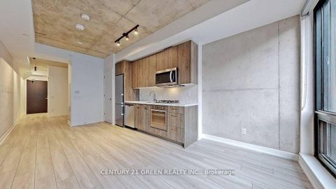 Photo 6 at 204 - 458 Richmond Street W, Waterfront Communities C1, Toronto