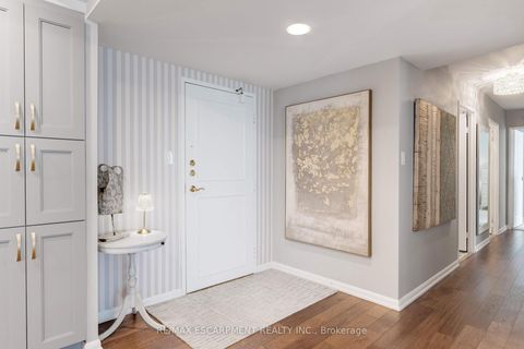Photo 2 at 903 - 2175 Marine Drive, BR Bronte, Oakville