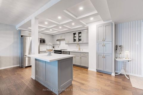 Photo 9 at 903 - 2175 Marine Drive, BR Bronte, Oakville