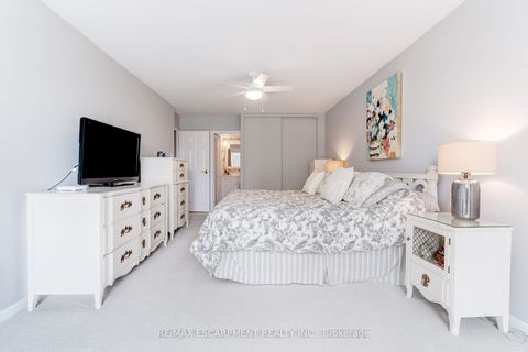 Photo 15 at 903 - 2175 Marine Drive, BR Bronte, Oakville