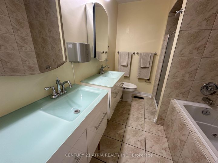 Photo 20 at 18 Reiber Crescent, Steeles, Toronto