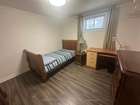 Photo 27 at 18 Reiber Crescent, Steeles, Toronto