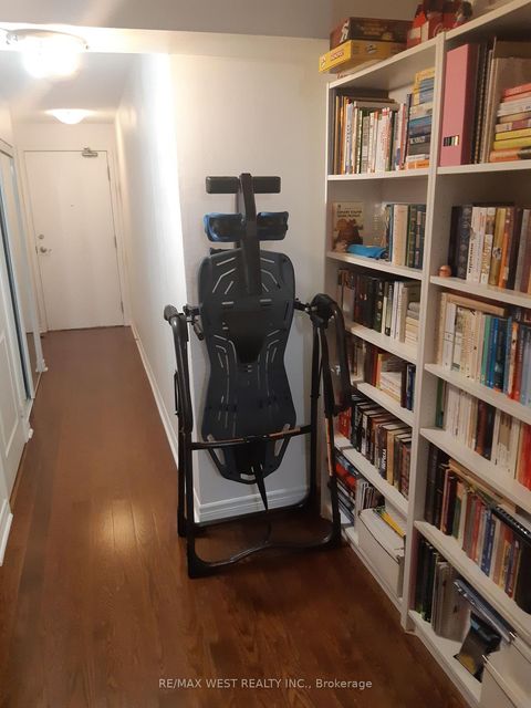 Photo 5 at 522 - 27 Rean Drive, Bayview Village, Toronto