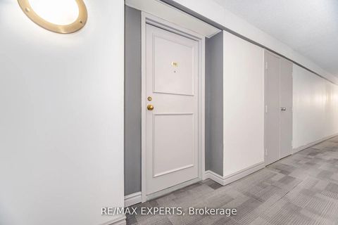 Photo 5 at 305 - 100 Arbors Lane, West Woodbridge, Vaughan