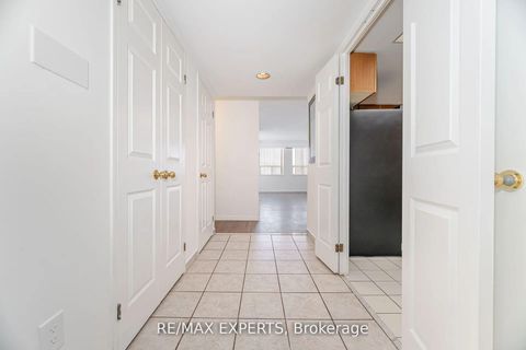 Photo 7 at 305 - 100 Arbors Lane, West Woodbridge, Vaughan