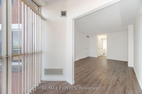 Photo 21 at 305 - 100 Arbors Lane, West Woodbridge, Vaughan