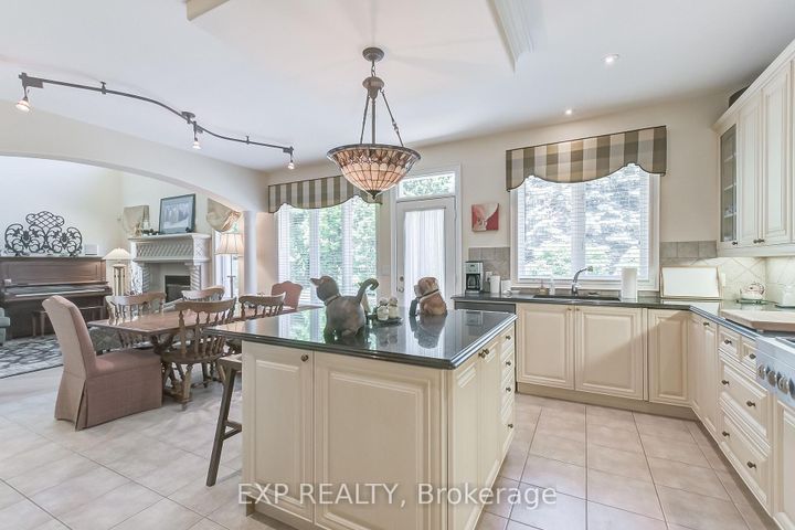 Photo 8 at 806 Hidden Grove Lane, Lorne Park, Mississauga