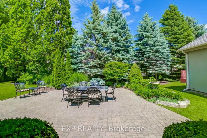 Photo 19 at 806 Hidden Grove Lane, Lorne Park, Mississauga