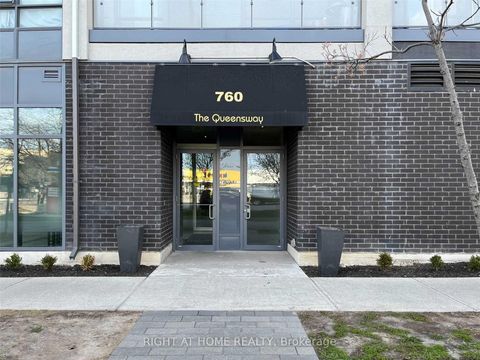 Photo 1 at 410 - 760 The Queensway, Queensway, Toronto