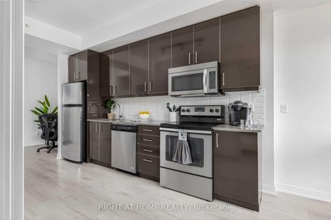 Photo 20 at 410 - 760 The Queensway, Queensway, Toronto