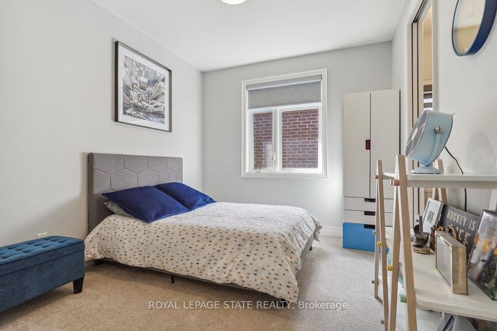 Photo 27 at 11 Secinaro Avenue, Ancaster, Hamilton
