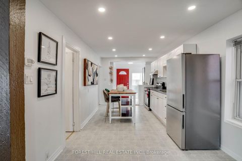 Photo 10 at 4053 Old Dundas Street, Lambton Baby Point, Toronto