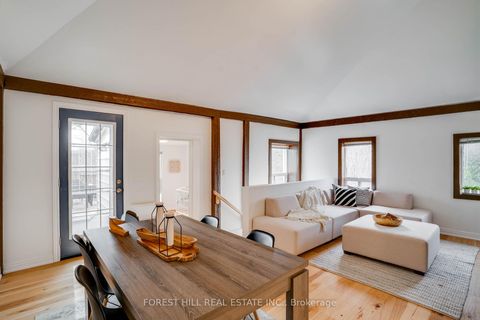 Photo 13 at 4053 Old Dundas Street, Lambton Baby Point, Toronto