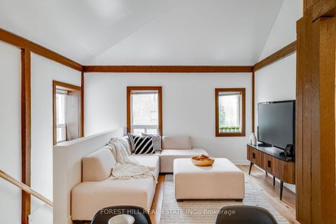 Photo 15 at 4053 Old Dundas Street, Lambton Baby Point, Toronto