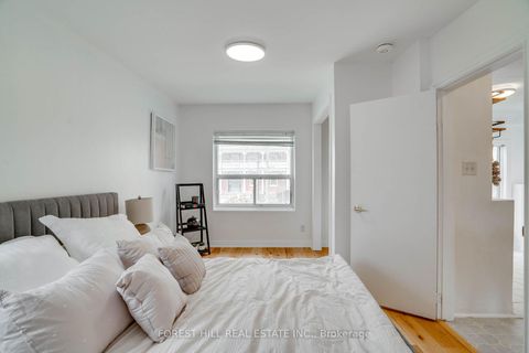 Photo 24 at 4053 Old Dundas Street, Lambton Baby Point, Toronto