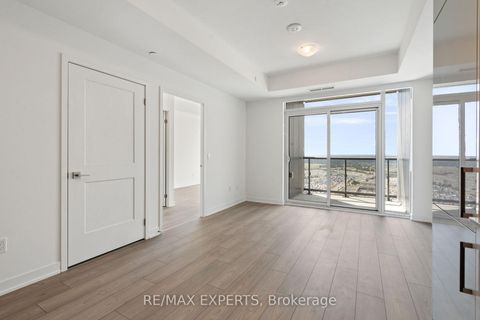 Photo 11 at 2521 - 10 Abeja Street, Concord, Vaughan