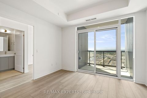 Photo 14 at 2521 - 10 Abeja Street, Concord, Vaughan