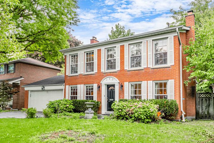 Photo 1 at 123 Lord Seaton Road, Windfields, Toronto