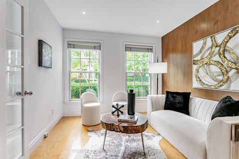 Photo 7 at 123 Lord Seaton Road, Windfields, Toronto Photo 7 at 123 Lord Seaton Road, Windfields, Toronto