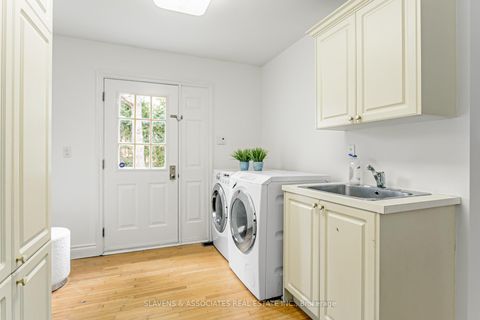 Photo 17 at 123 Lord Seaton Road, Windfields, Toronto