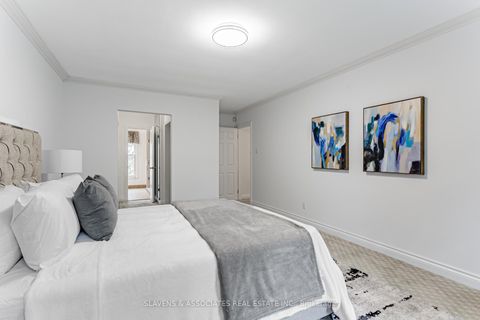 Photo 21 at 123 Lord Seaton Road, Windfields, Toronto