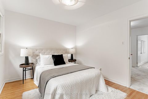 Photo 29 at 123 Lord Seaton Road, Windfields, Toronto Photo 29 at 123 Lord Seaton Road, Windfields, Toronto