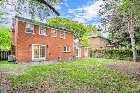 Photo 37 at 123 Lord Seaton Road, Windfields, Toronto