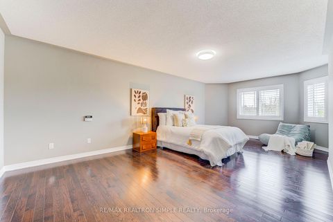 Photo 13 at 60 Regatta Avenue, Oak Ridges, Richmond Hill Photo 13 at 60 Regatta Avenue, Oak Ridges, Richmond Hill