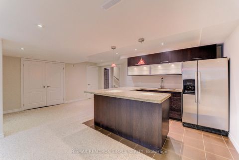 Photo 25 at 60 Regatta Avenue, Oak Ridges, Richmond Hill