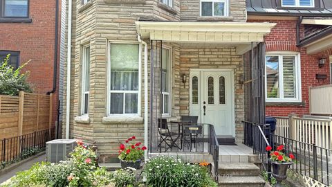 Photo 2 at 90 Westmoreland Avenue, Junction, Toronto