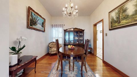 Photo 11 at 90 Westmoreland Avenue, Junction, Toronto