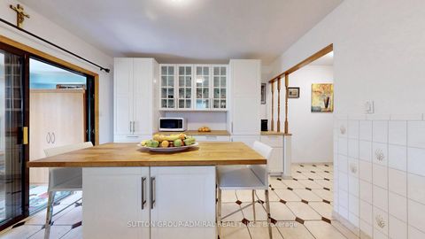 Photo 13 at 90 Westmoreland Avenue, Junction, Toronto