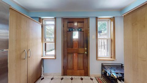 Photo 16 at 90 Westmoreland Avenue, Junction, Toronto