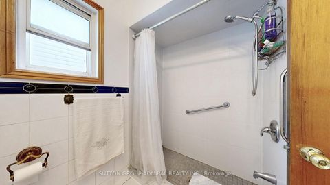 Photo 32 at 90 Westmoreland Avenue, Junction, Toronto