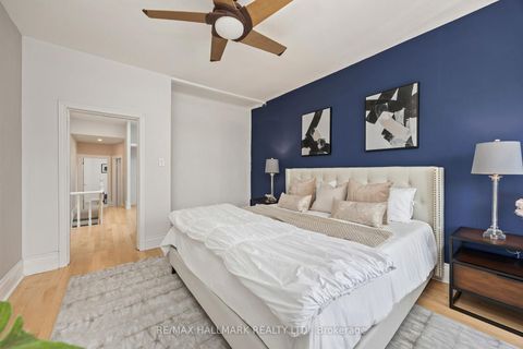 Photo 14 at 690 Adelaide Street W, Niagara, Toronto