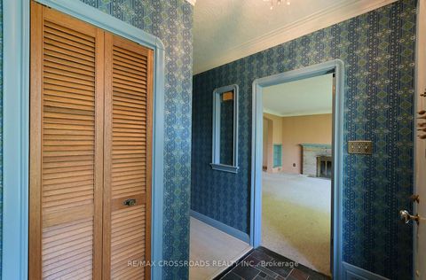Photo 6 at 11 Faircroft Boulevard, Cliffcrest, Toronto