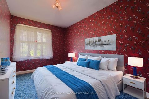 Photo 15 at 11 Faircroft Boulevard, Cliffcrest, Toronto
