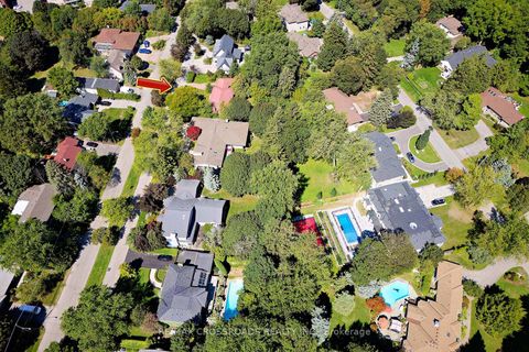 Photo 37 at 11 Faircroft Boulevard, Cliffcrest, Toronto