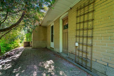 Photo 38 at 11 Faircroft Boulevard, Cliffcrest, Toronto