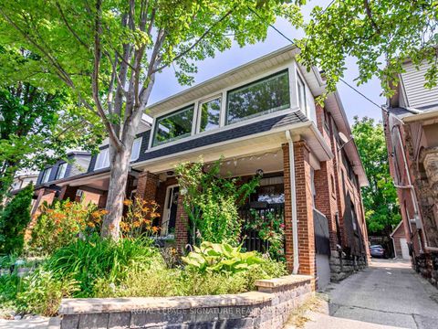 Photo 18 at 209 Arlington Avenue, Cedarvale, Toronto