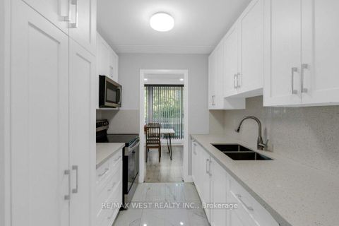Photo 16 at 203 - 2 Glamorgan Avenue, Dorset Park, Toronto