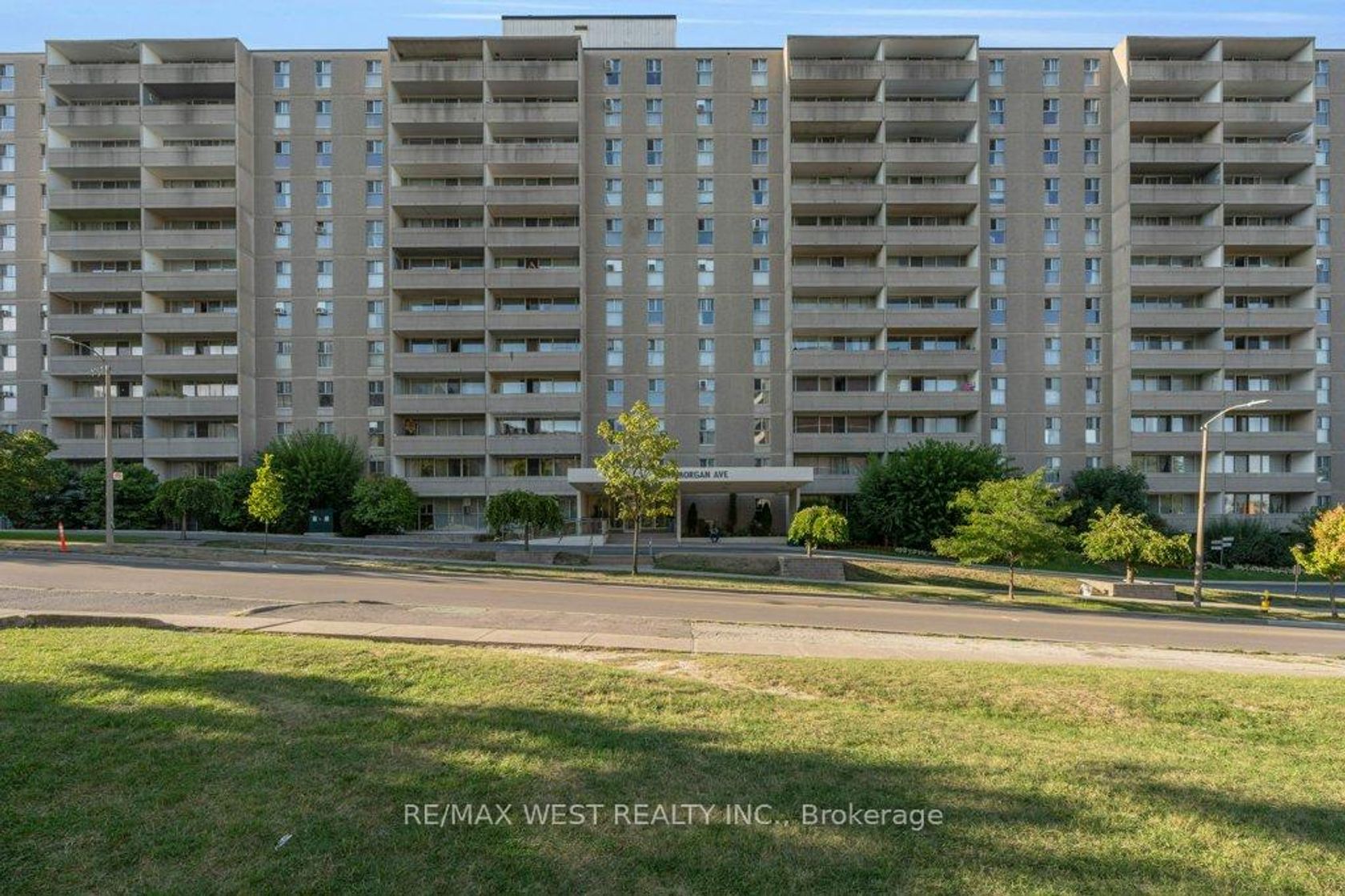 203 - 2 Glamorgan Avenue, Dorset Park, Toronto 