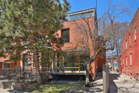 Photo 0 at 694 Richmond Street W, Niagara, Toronto