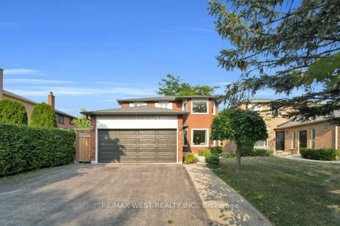 Photo 1 at 1 Langford Street, Harding, Richmond Hill