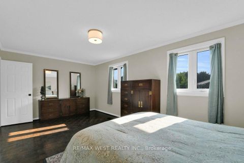 Photo 24 at 1 Langford Street, Harding, Richmond Hill