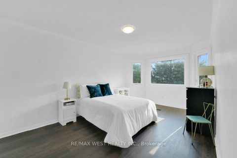Photo 27 at 1 Langford Street, Harding, Richmond Hill